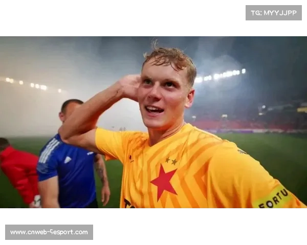 热刺3-0完胜布拉格斯拉维亚，凯恩传射建功