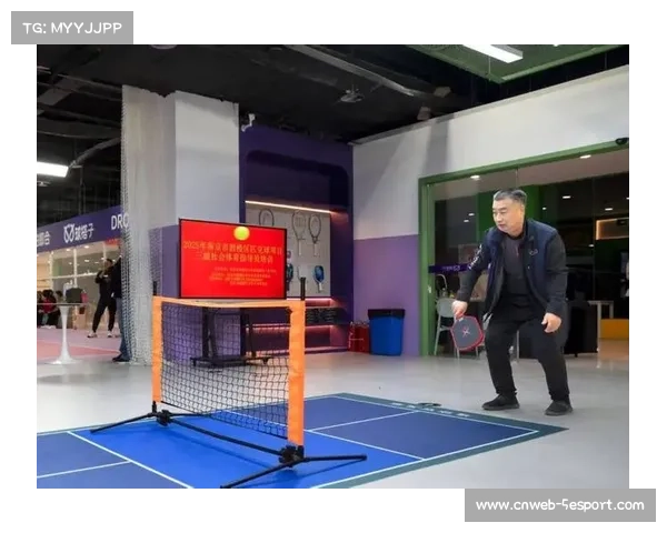 高尔夫球成为银发族社交新方式，适老设施与专属计划响应老龄化需求